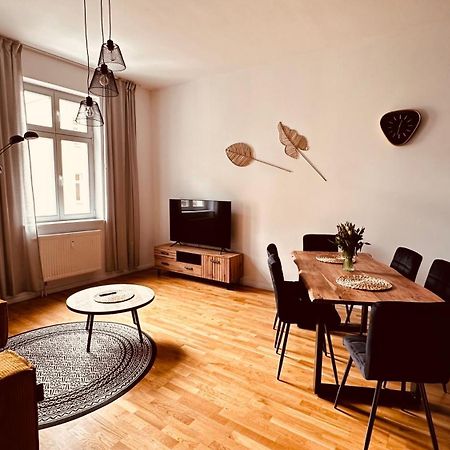 Apartment Natur In Halle An Der Saale ภายนอก รูปภาพ